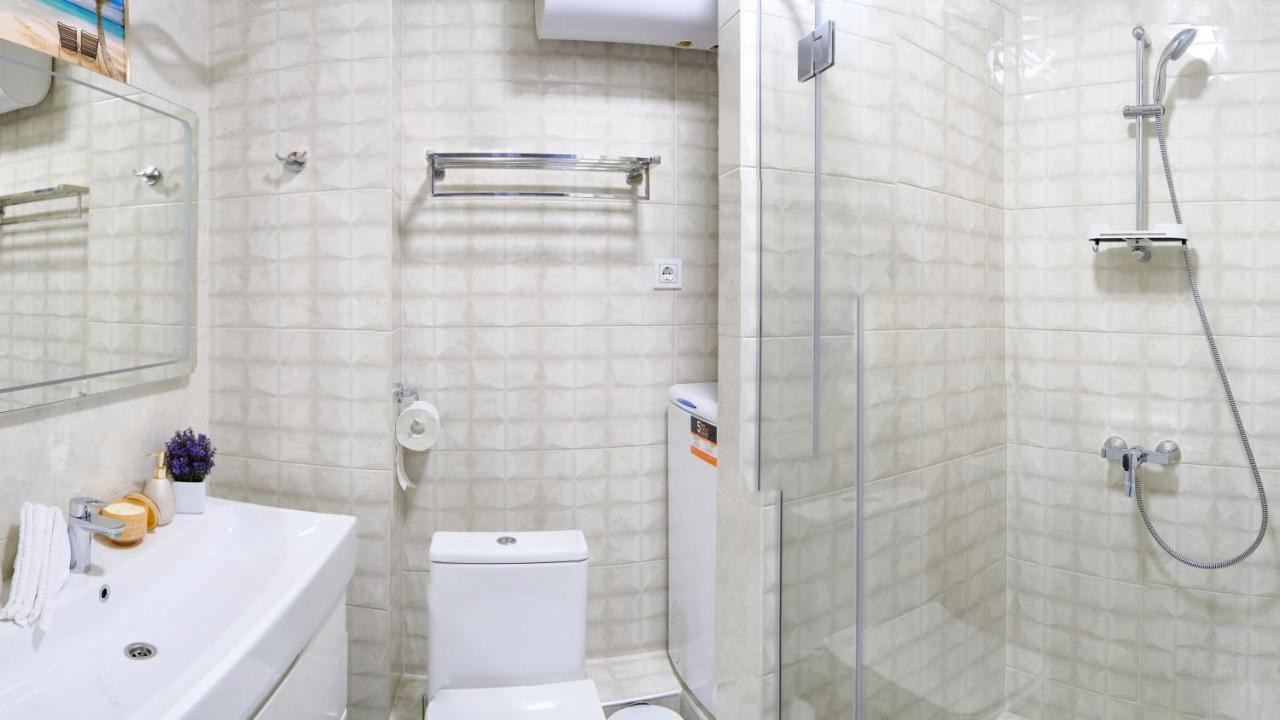 Luxury Apartments Sea View Julymia Odesa Exterior foto