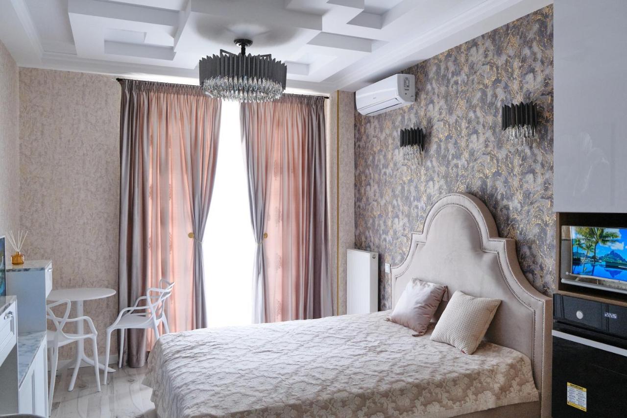 Luxury Apartments Sea View Julymia Odesa Exterior foto